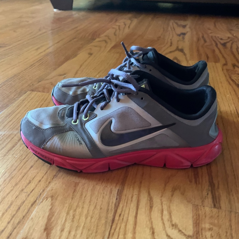 Womens Nike Shoes